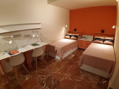 Imagen de la habitación del Hotel Loop Homes Palace Granada. Foto 20