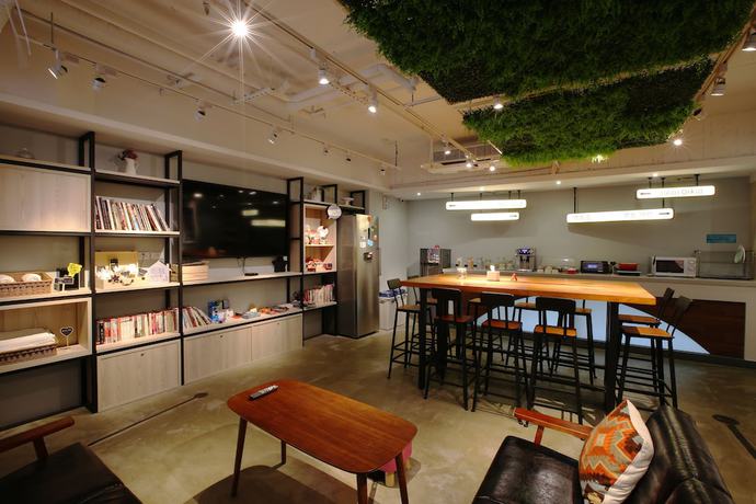 Imagen de los interiores del Hotel Loosha Hostel. Foto 16