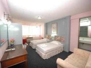 Imagen de la habitación del Hotel Lopburi Inn. Foto 11