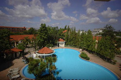 Imagen general del Hotel Lopburi Inn Resort. Foto 3