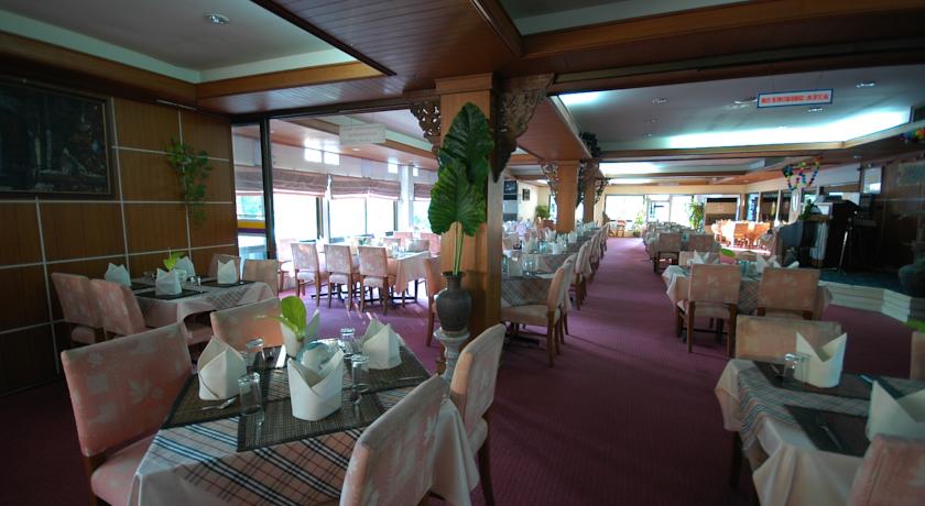 Imagen general del Hotel Lopburi Inn Resort. Foto 4