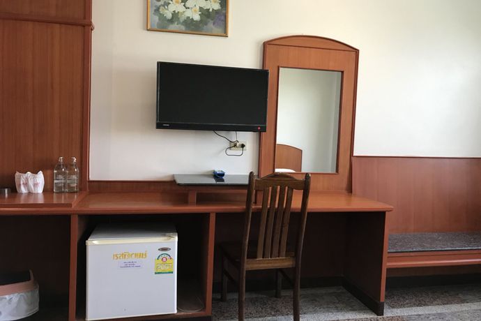 Imagen de la habitación del Hotel Lopburi Residence 2 and Resort. Foto 9