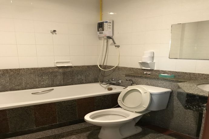 Imagen de la habitación del Hotel Lopburi Residence 2 and Resort. Foto 15