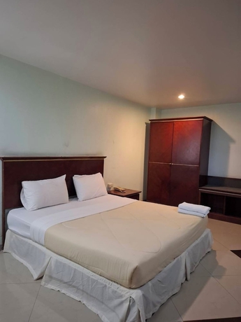 Imagen de la habitación del Hotel Lopburi Residence. Foto 4
