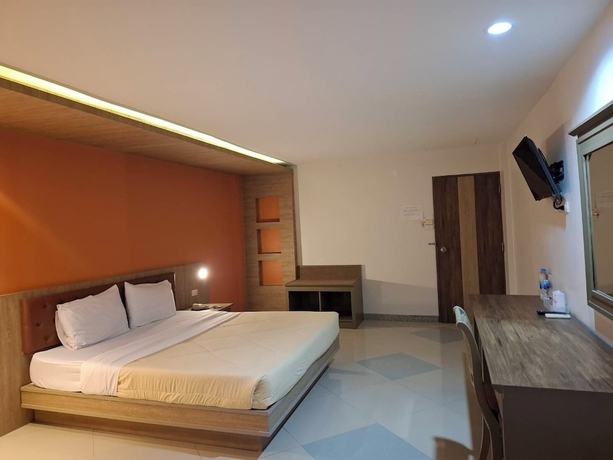 Imagen de la habitación del Hotel Lopburi Residence. Foto 6