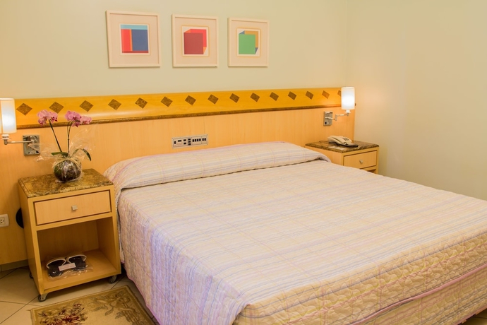 Imagen de la habitación del Hotel L'opera. Foto 2