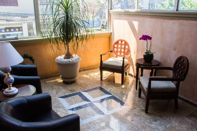 Imagen de los interiores del Hotel L'opera. Foto 18