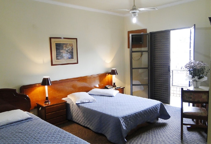 Imagen de la habitación del Hotel Lopes Caxambu. Foto 7