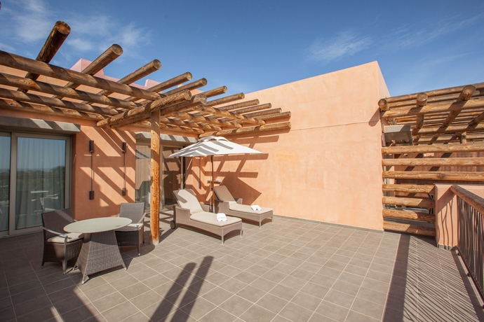 Imagen de los exteriores del Hotel Lopesan Baobab Resort. Foto 22