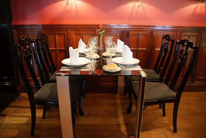 Imagen del bar/restaurante del Hotel Lopez De Haro. Foto 6