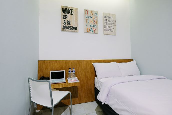 Imagen de la habitación del Hotel Lopi. Foto 10