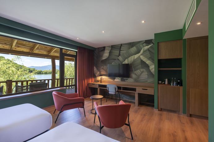 Imagen de la habitación del Hotel Lopota Lake Resort and Spa. Foto 10