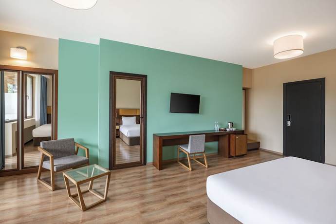 Imagen de la habitación del Hotel Lopota Lake Resort and Spa. Foto 16
