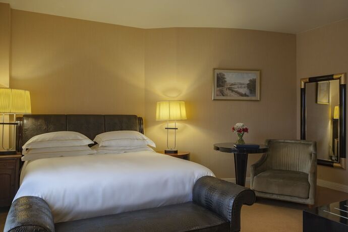 Imagen de la habitación del Hotel Lord Bagenal Inn. Foto 19