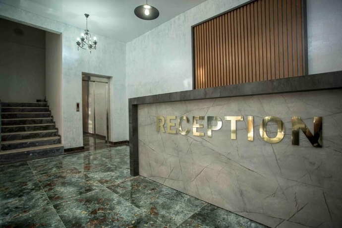 Imagen de los interiores del Hotel Lord, Batumi. Foto 16