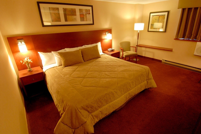 Imagen de la habitación del Hotel Lord Berri. Foto 7