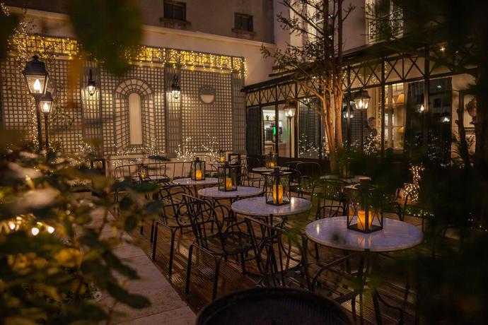 Imagen del bar/restaurante del Hotel Lord Byron, Arco del Triunfo-El&iacute;seo. Foto 8