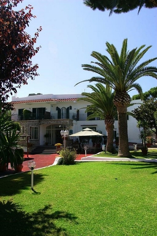 Imagen general del Hotel Lord Byron, Ischia. Foto 1