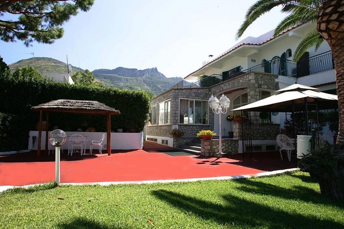 Imagen general del Hotel Lord Byron, Ischia. Foto 6