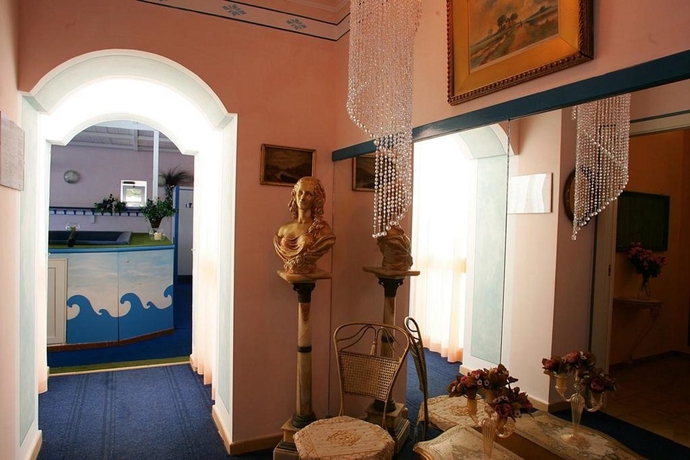 Imagen general del Hotel Lord Byron, Ischia. Foto 11