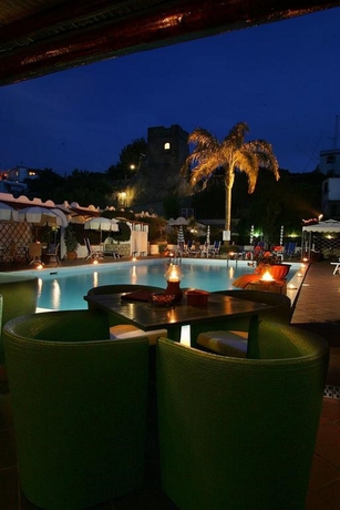 Imagen general del Hotel Lord Byron, Ischia. Foto 14