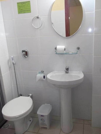 Imagen de la habitación del Hotel Lord Camburi. Foto 13