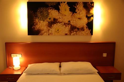Imagen de la habitación del Hotel Lord, Cesme. Foto 6