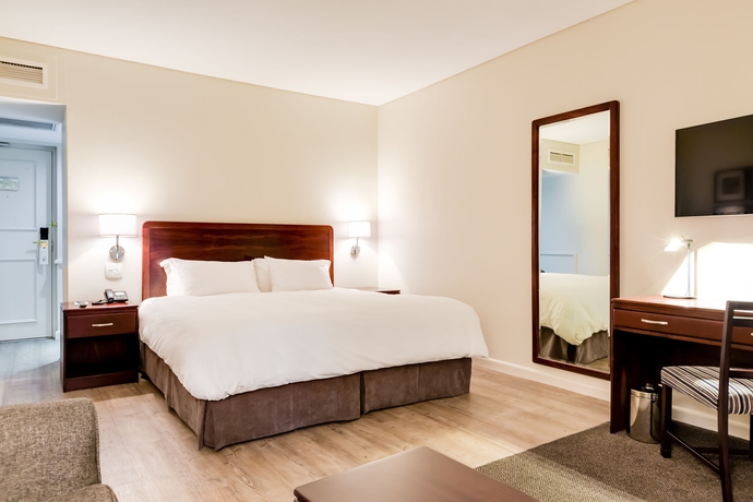 Imagen de la habitación del Hotel Lord Charles Hotel, Somerset West, a Tribute Portfolio Hotel. Foto 8