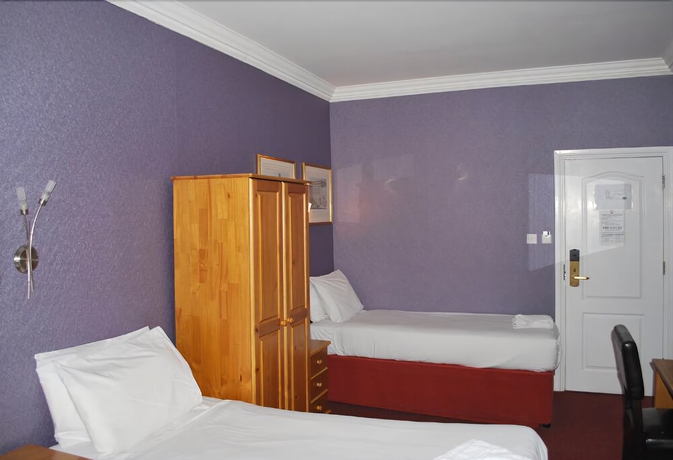 Imagen de la habitación del Hotel Lord Kensington. Foto 14