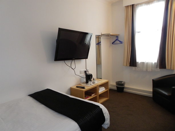 Imagen de la habitación del Hotel Lord Nelson Liverpool. Foto 8