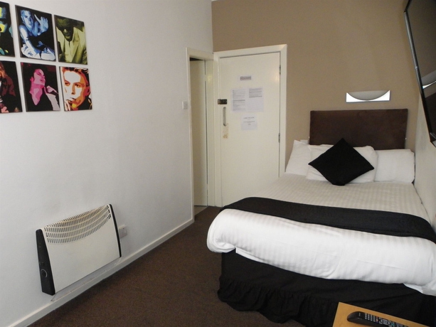 Imagen de la habitación del Hotel Lord Nelson Liverpool. Foto 11