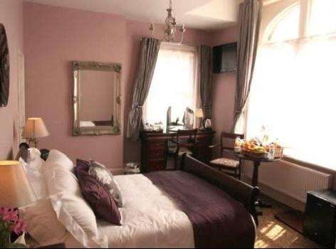 Imagen general del Hotel Lord Rosebery. Foto 5