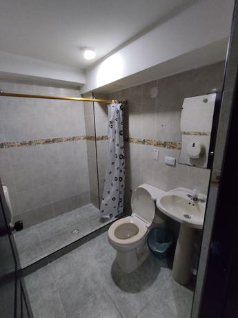 Imagen de la habitación del Hotel Lord Star Cali. Foto 2