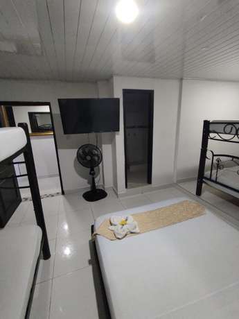 Imagen de la habitación del Hotel Lord Star Cali. Foto 3