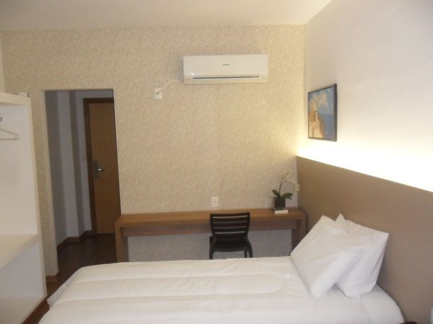 Imagen de la habitación del Hotel Lord, Vespasiano. Foto 6