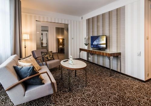 Imagen general del Hotel Lord Warsaw Airport. Foto 3