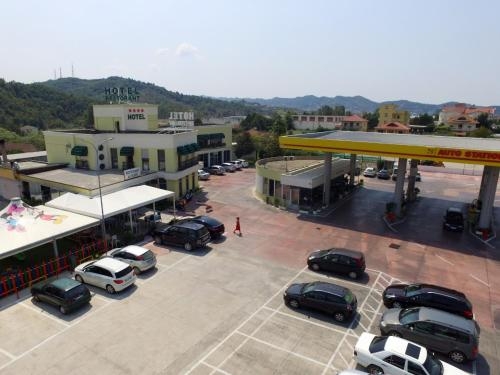 Imagen general del Hotel Lord and Restaurant At Autostation. Foto 1