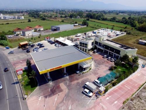 Imagen general del Hotel Lord and Restaurant At Autostation. Foto 4