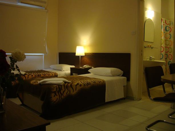 Imagen de la habitación del Hotel Lordos Apartments. Foto 2
