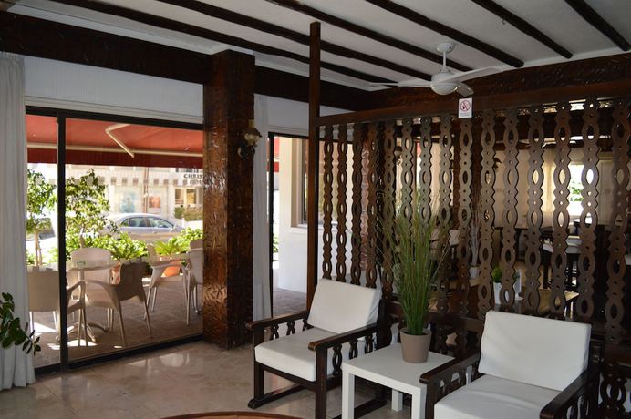 Imagen de los interiores del Hotel Lordos Apartments. Foto 18