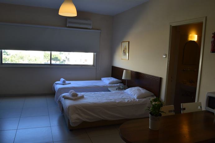 Imagen de la habitación del Hotel Lordos Apartments. Foto 8