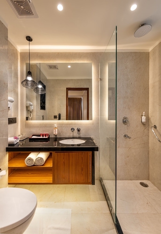 Imagen de la habitación del Hotel Lords Eco Inn Dehradun. Foto 15