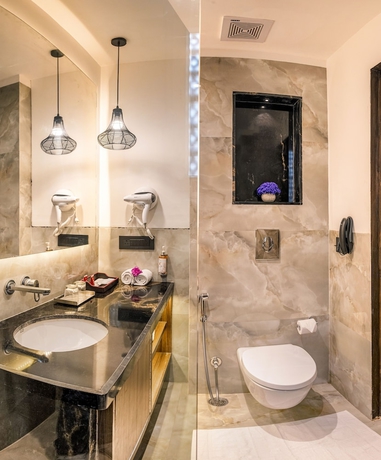 Imagen de la habitación del Hotel Lords Eco Inn Dehradun. Foto 18