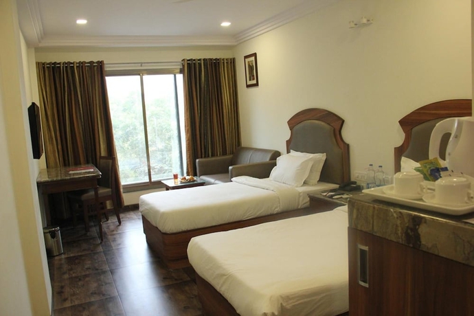 Imagen de la habitación del Hotel Lords Eco Inn, Gandhidham. Foto 5