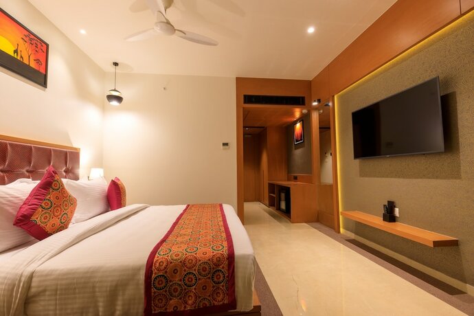 Imagen de la habitación del Hotel Lords Eco Inn Jamnagar. Foto 20