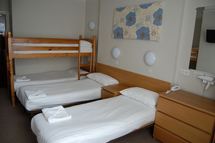 Imagen de la habitación del Hotel Lords. Foto 5