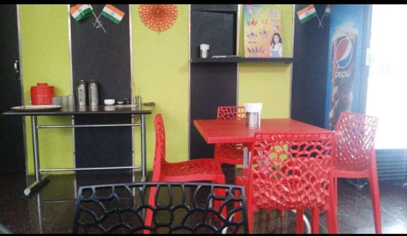 Imagen del bar/restaurante del Hotel Lords Highway Inn. Foto 4