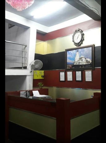 Imagen de los interiores del Hotel Lords Highway Inn. Foto 16