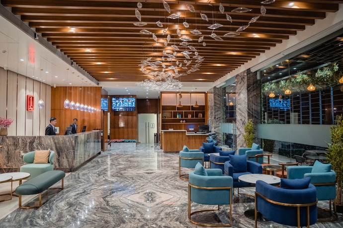 Imagen de los interiores del Hotel Lords Inn Rajkot. Foto 14