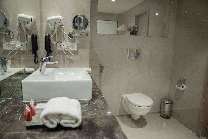 Imagen de la habitación del Hotel Lords Inn Rajkot. Foto 12